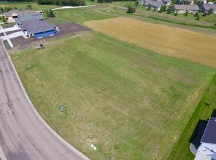 434 Tessa Dr, Moorhead, MN 56560