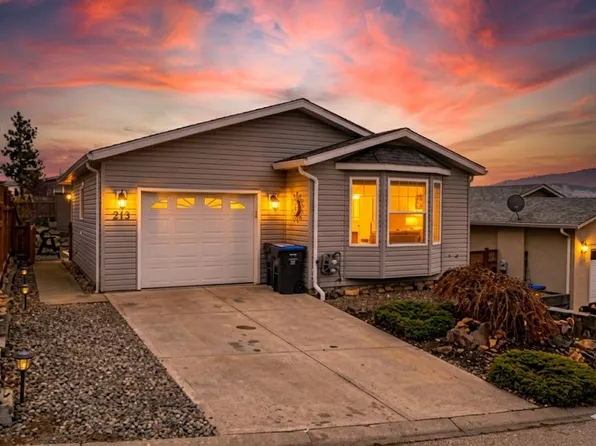 2550 Hollywood Rd N Unit 143, Kelowna, BC V1V 2S6