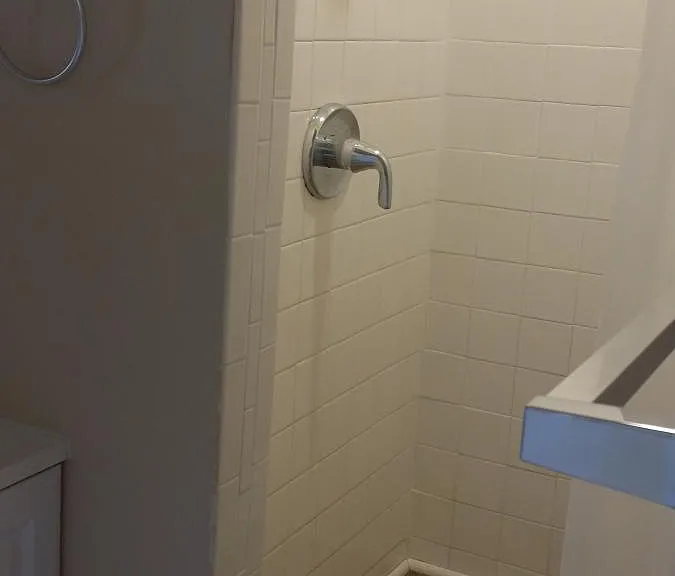 4102 Comanche Rd NE — Photo 20