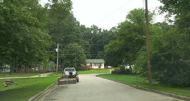 2nd image of 1101 Loxley Pl