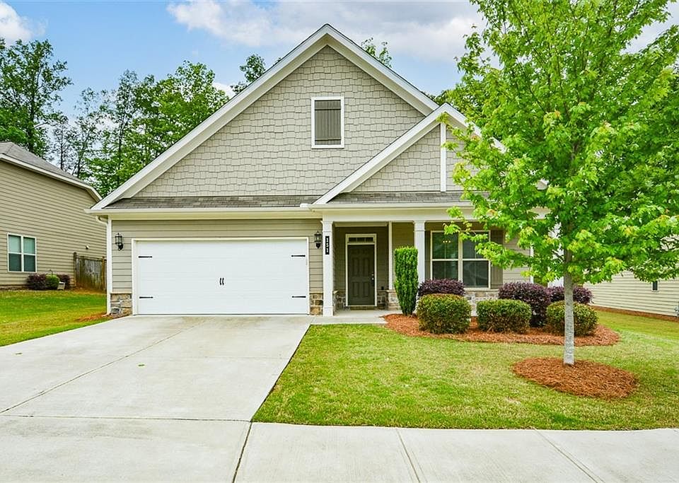 1st image of 151 Rolling Hills Pl