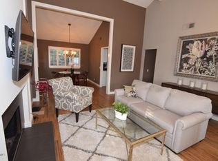 1058 Sunwood Ct, Oak Park, CA 91377