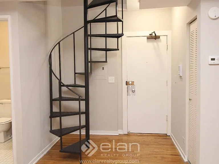 2306 N Clark St #4S — Photo 9