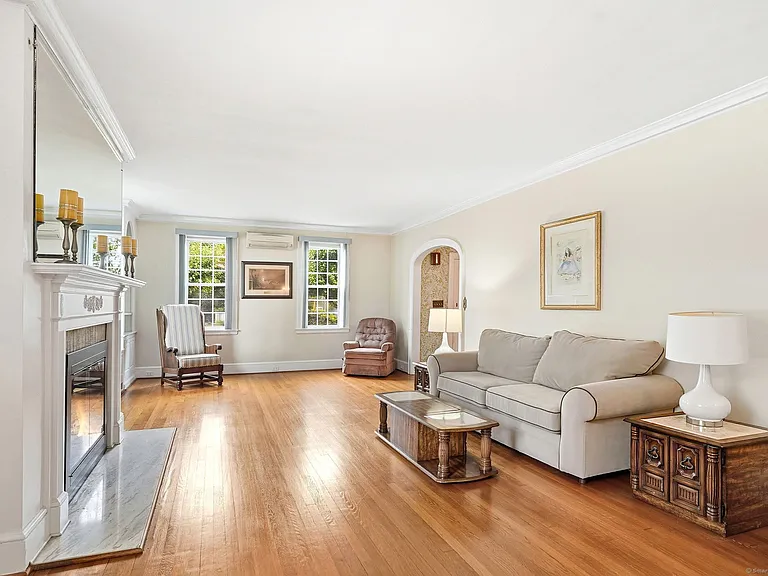 3430 Park Ave — Photo 4