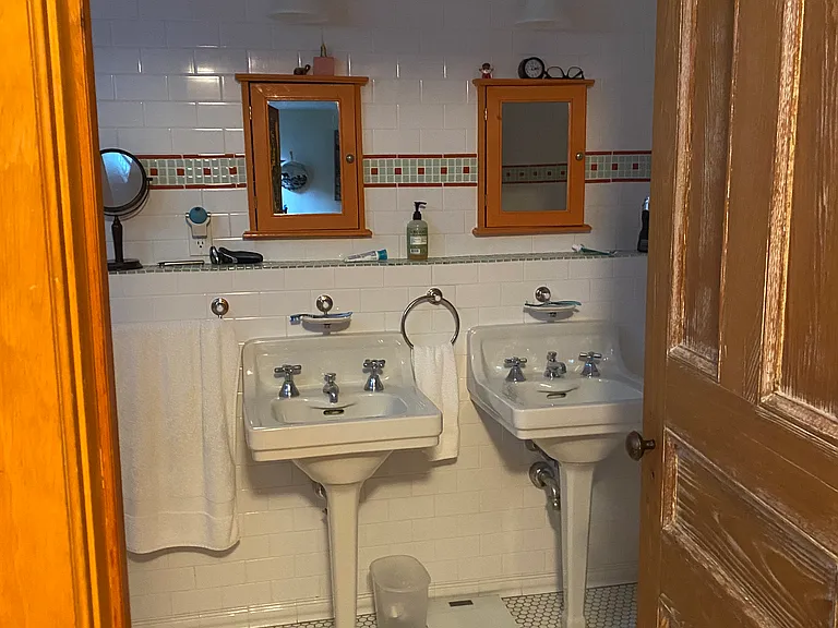 2404 New Hackensack Rd #1 — Photo 12