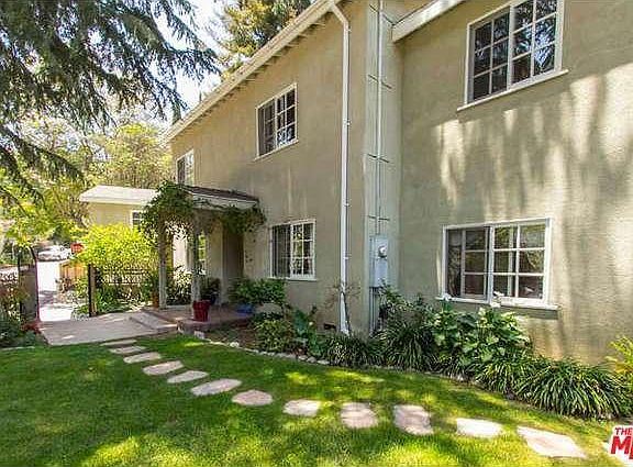 3rd image of 8411 Kirkwood Dr
