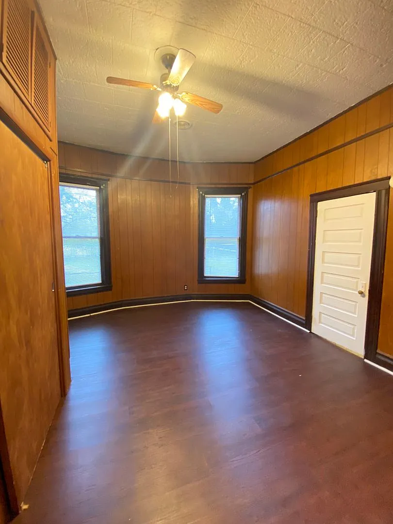 1113 Peachtree Street **Move In Special** — Photo 4