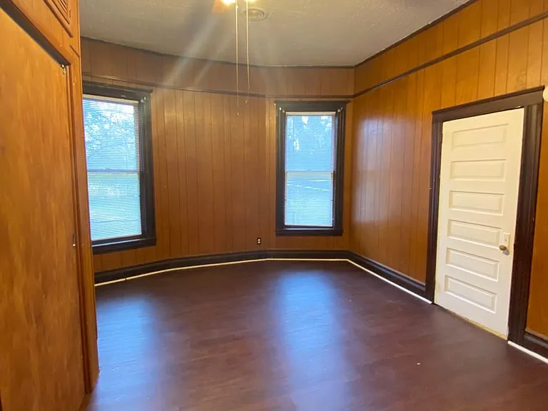 1113 Peachtree St — Photo 4