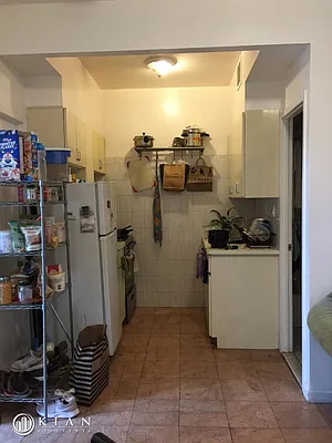Rented by Kian Realty | media 12