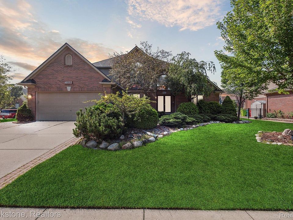 1st image of 48553 Waterford Dr