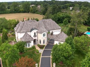 31212 Sage Ct, Libertyville, IL