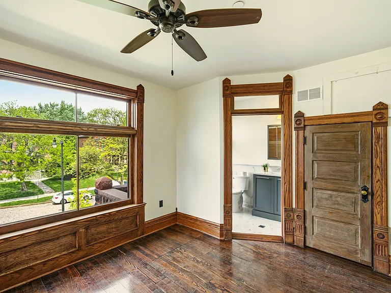 701 W Canfield St #1 — Photo 9