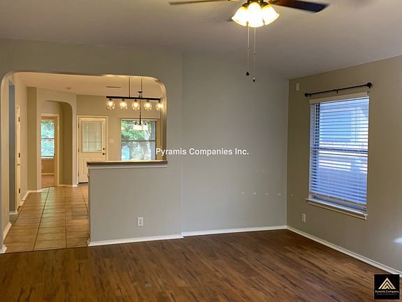 5th image of 9735 Girth Ln