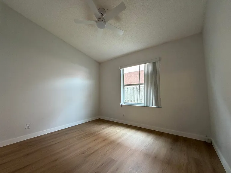 3386 Treasure Ln — Photo 12