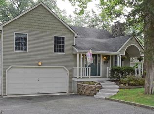 4 Chestnut Dr, Wayne, NJ 07470