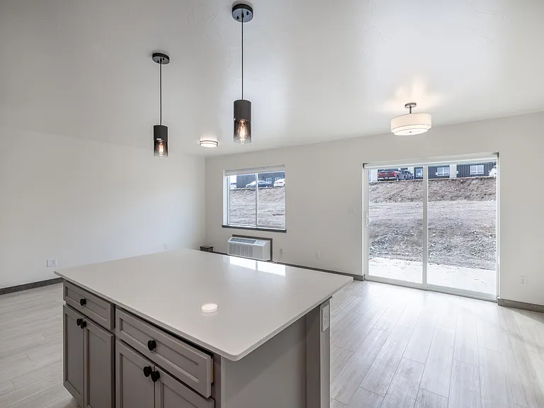 3384 Crosswind Ct — Photo 8