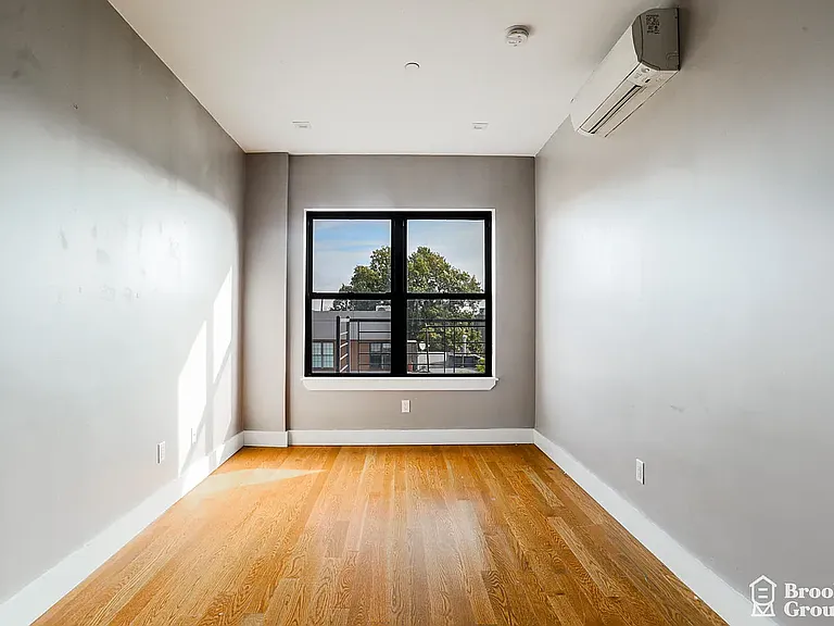 650 Marcy Ave #6 — Photo 10