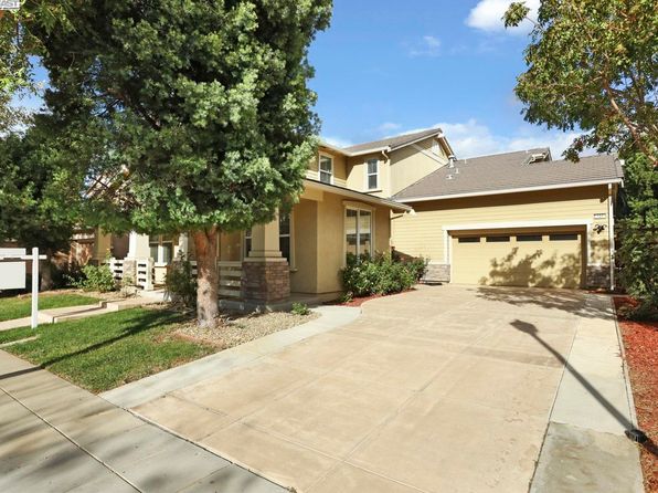 134 N Hancock Park Dr, Mountain House, CA 95391