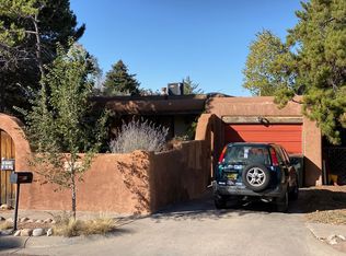 2092 Calle Contento, Santa Fe, NM 87505