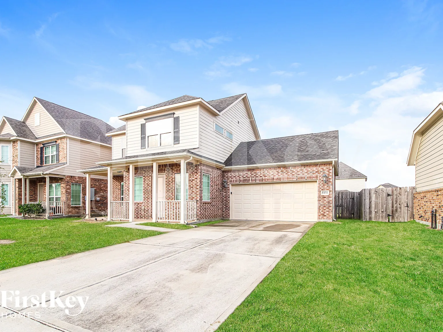 4 bed, 3.5 bath, 1679 sqft, $2,100 — Photo 3