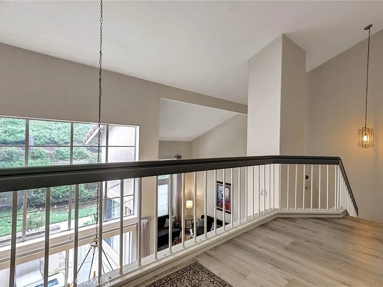 6 Nightingale Dr — Photo 20