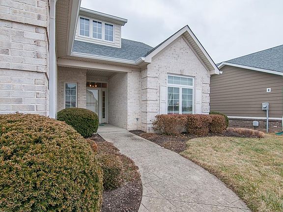 3rd image of 2299 Somerset Dr