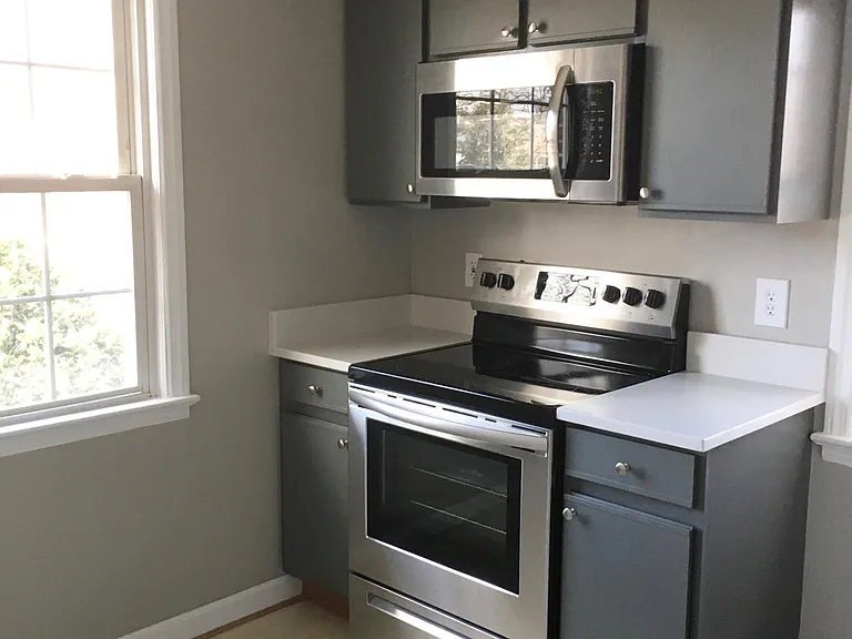 702 S Fayette St — Photo 4