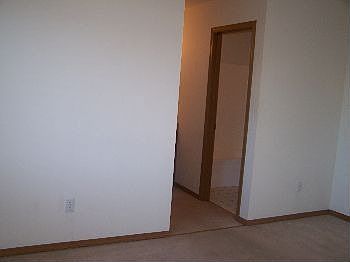 3rd image of 9605 131st Street Ct E