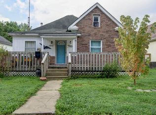 1032 W Florida St, Springfield, MO 65803