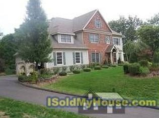 333 Beecher Dr, Southbury, CT 06488