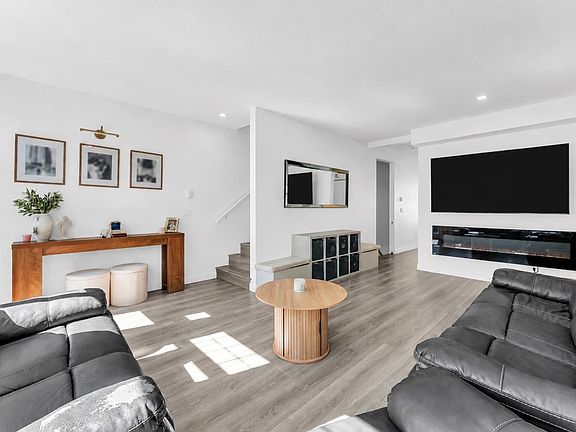 2nd image of 14377 60th Ave #15