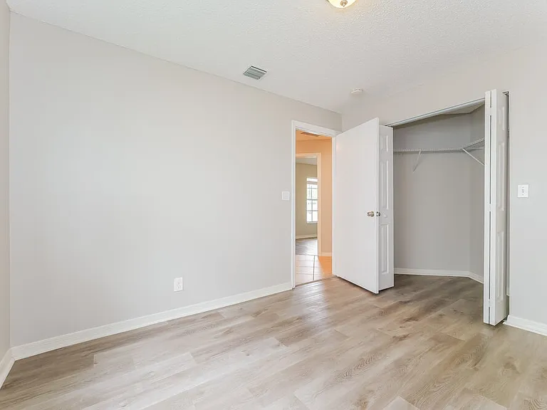 180 Heatherwood Dr — Photo 13