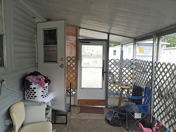 4th image of 5750 Cranbrook St