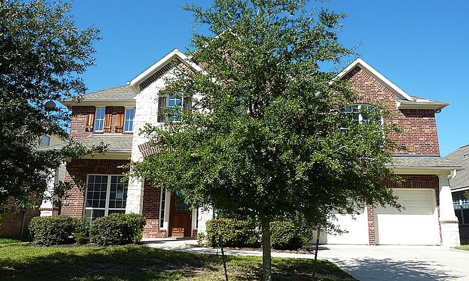 1st image of 26028 Royal Emerald Ln