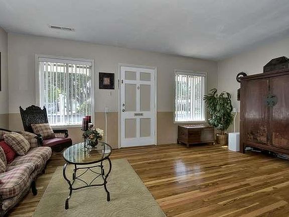5th image of 350 Harrison Ave