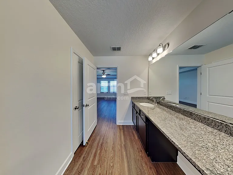 242 Crestrun Loop — Photo 14