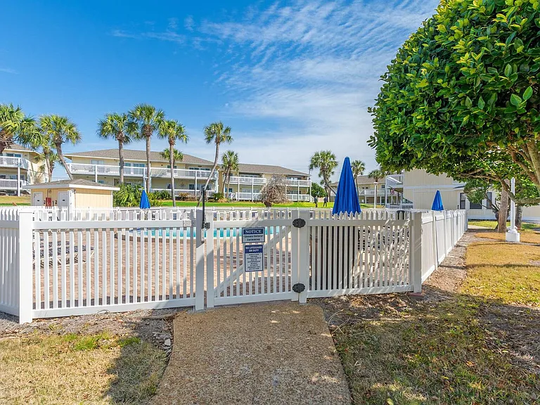 775 Gulf Shore Dr #ID1285926P — Photo 34