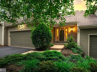 148 Deer Ford Dr, Lancaster, PA 17601