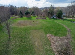 10310 Bennett Rd, Erie, PA 16510