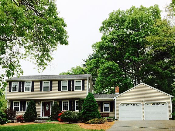 2nd image of 498 Old Farm Road