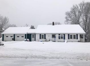 6087 Vt Route 18, Waterford, VT 05819