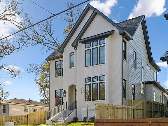 3rd image of 922 Joseph Ave