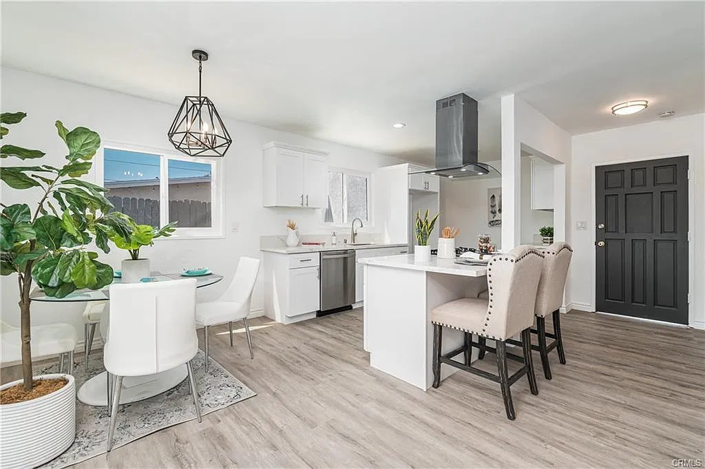 4 bed, 1750 sqft, $3,500 — Photo 3