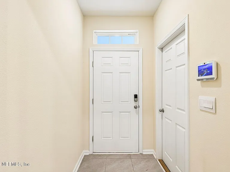 593 Coastline Way — Photo 5