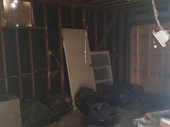 3rd image of 1516 Lackland St