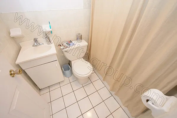 Rented by Nolita Group | media 27