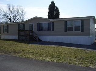 121 Deer Rd, Martinsburg, WV 25404