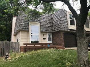 2610 SW 30th St, Topeka, KS 66611