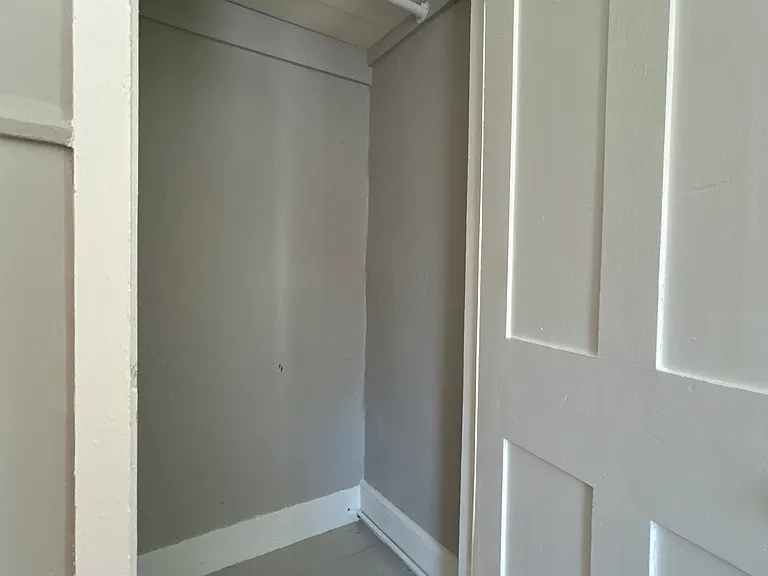 38 Prince Ave #B — Photo 7