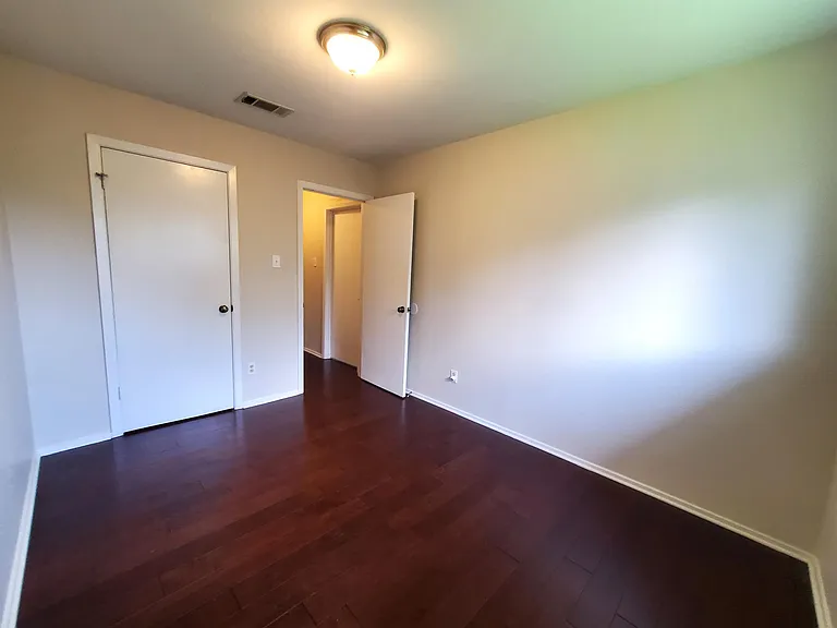 3703 Skipton Dr — Photo 3